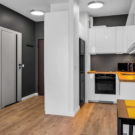 Lotnisko Chopina Modern Studio Warszawa Eksteriør billede
